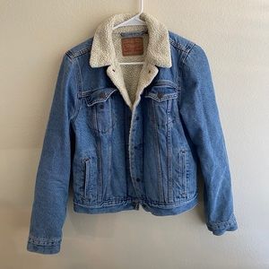 Levi’s Sherpa jacket| Vintage wash